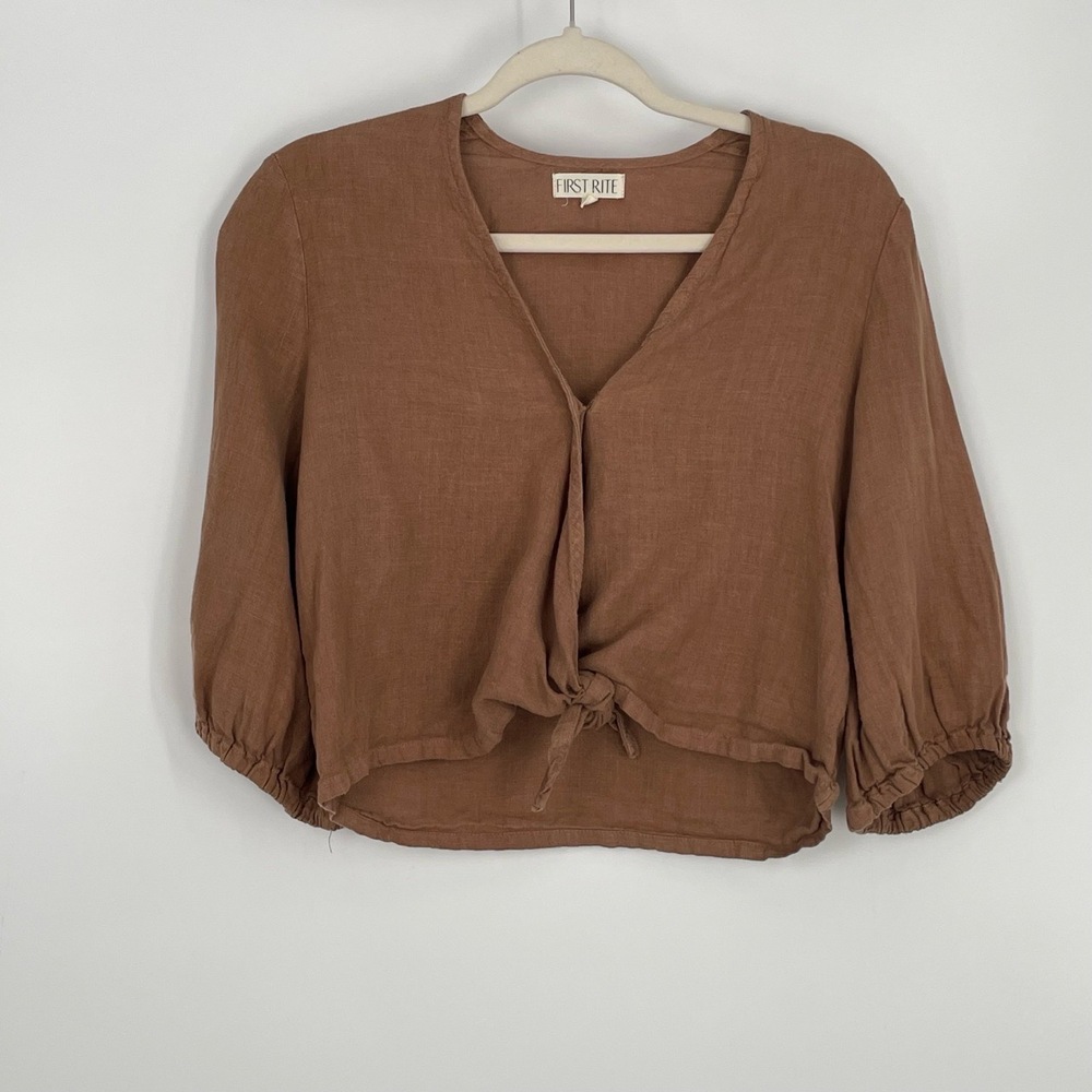 First Rite Women's Brown Linen Tie‎ Front V-neck Cropped Blouse Top Size Small - Picture 3 of 11